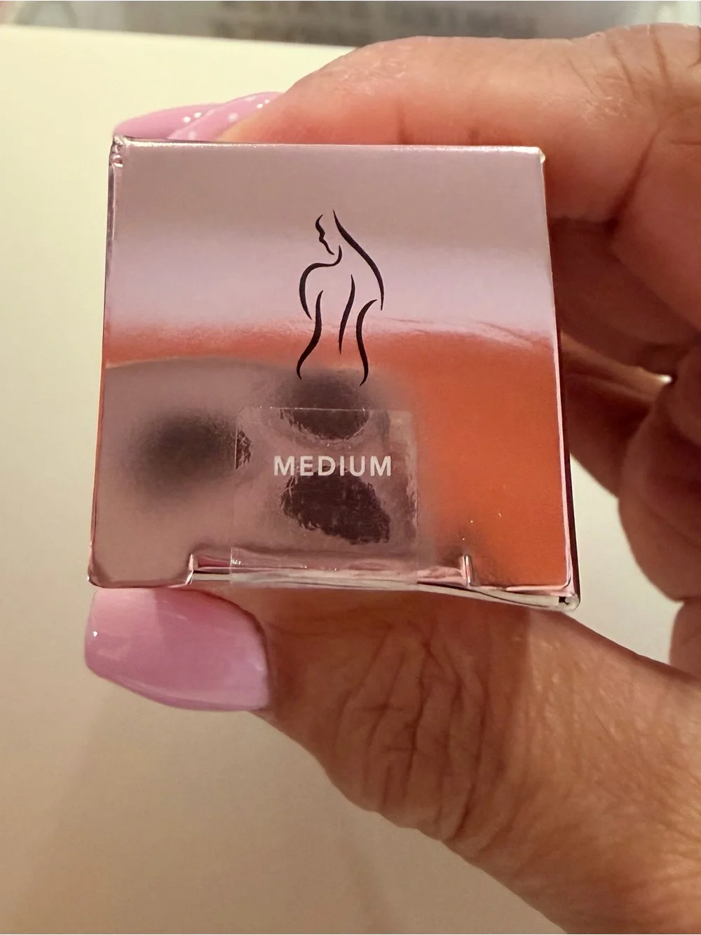 Medium color  - Nakery Beauty Plumping Velvet Serum-Infused Foundation